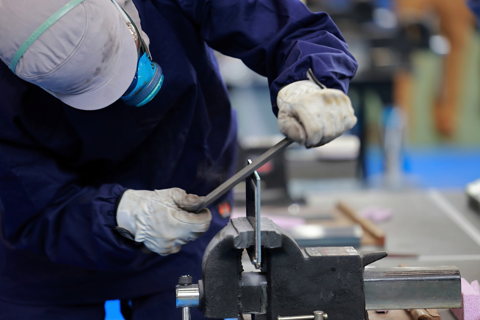 【入社祝い金10万円】安定の無期雇用派遣★ワンルーム寮費無料！月収31万円以上可！